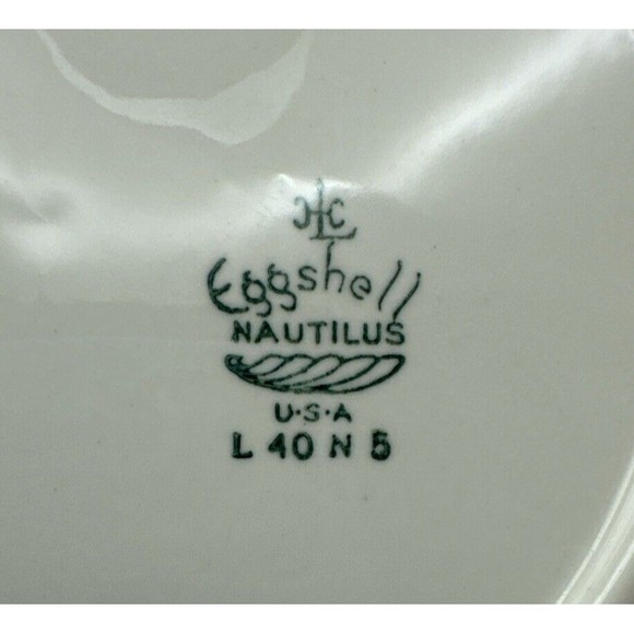 Vintage Homer Laughlin Eggshell Nautilus 9 1/4" Dinner Plates - L40 N5 - EVC - Picture 4 of 4